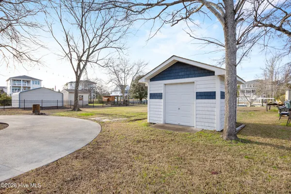 $1,375,000 | 1031 Mallard Bay Road, Hampstead, NC 28443