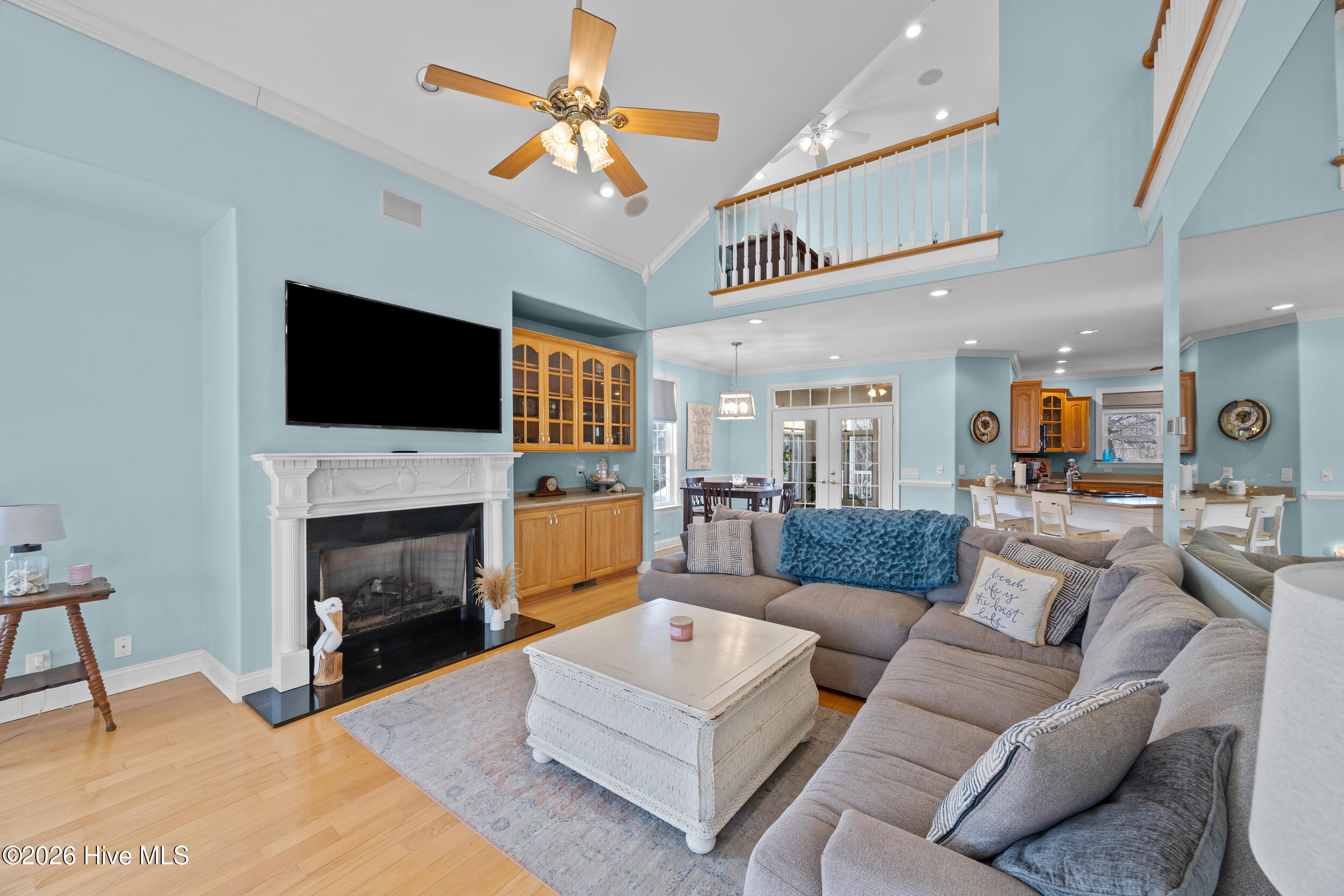 1031 Mallard Bay Road Hampstead, NC 28443 - Photo 10 of 59 38_living room