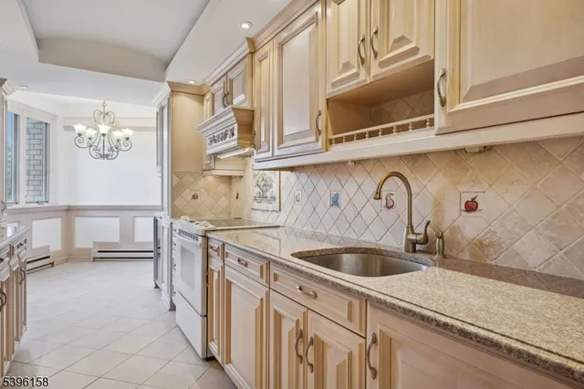 $4,900 | 1 Euclid Avenue, Unit 5B, Summit, NJ 07901