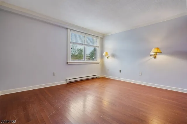 $4,900 | 1 Euclid Avenue, Unit 5B, Summit, NJ 07901