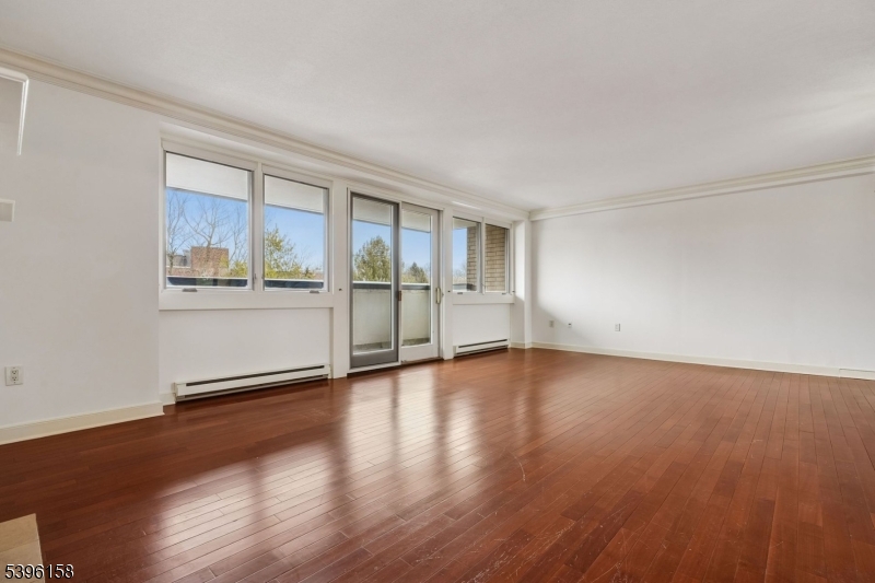 1 Euclid Avenue, Unit 5B Summit, NJ 07901 - Photo 8 of 31