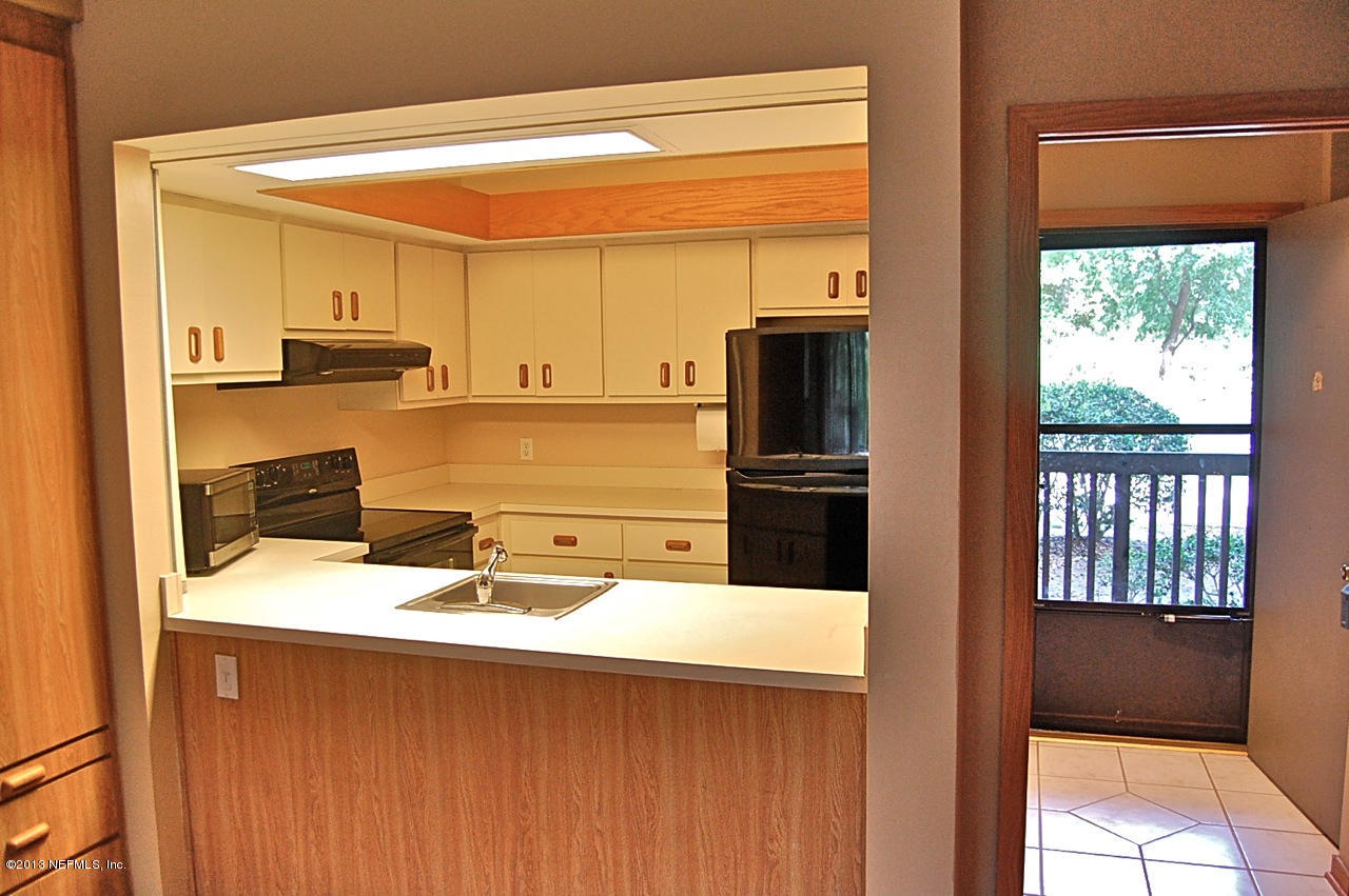 2920 Ravines Road, Unit 1205 Middleburg, FL 32068 - Photo 6 of 25 Kitchen & front door