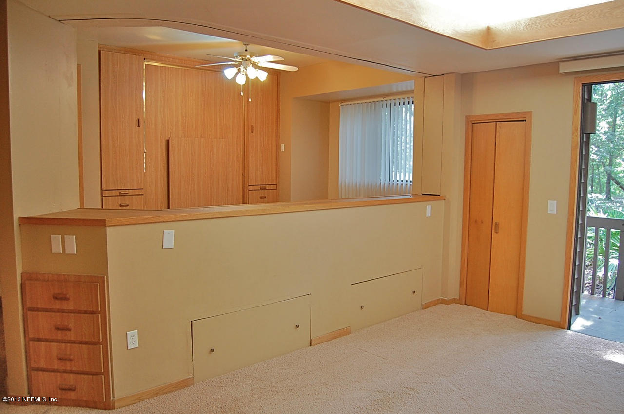 2920 Ravines Road, Unit 1205 Middleburg, FL 32068 - Photo 8 of 25 Main Rm to BR up