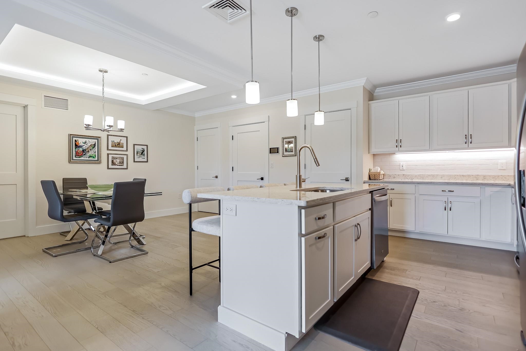 7 Longview Drive, Unit 204 Atkinson, NH 03811 - Photo 3 of 24