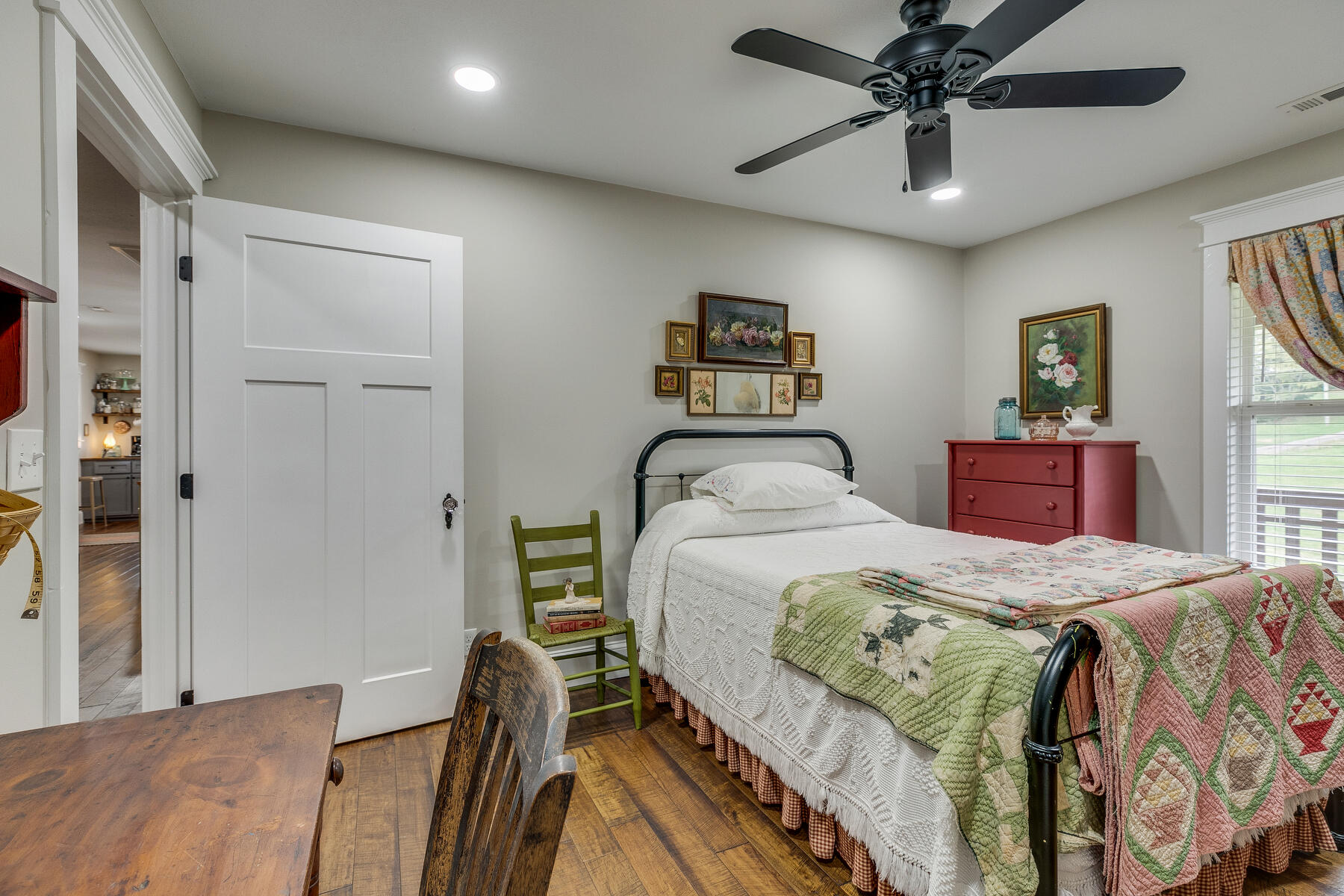 165 Jockey Road Chuckey, TN 37641 - Photo 28 of 69 2nd bedroom