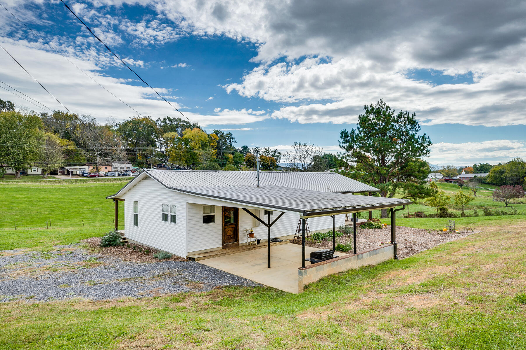 165 Jockey Road Chuckey, TN 37641 - Photo 30 of 69 Back of home