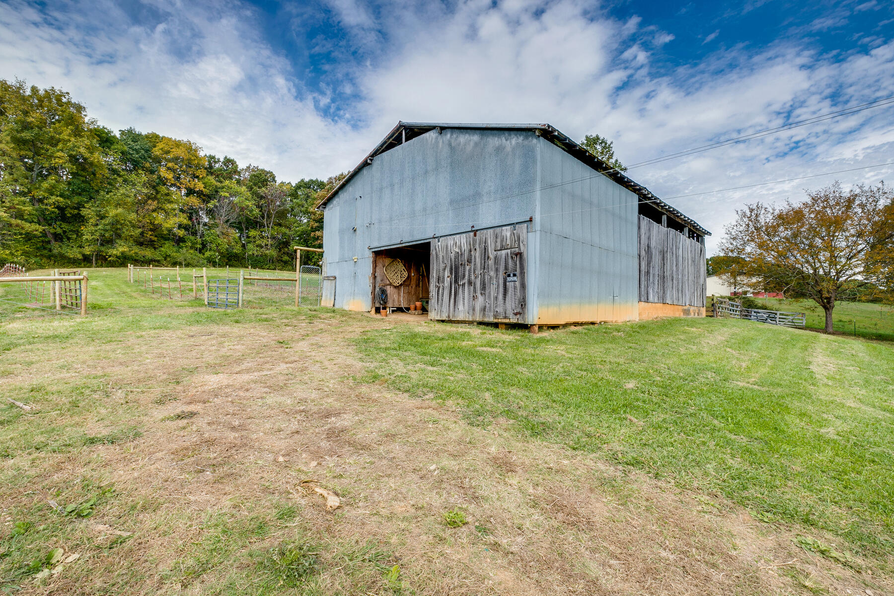 165 Jockey Road Chuckey, TN 37641 - Photo 43 of 69 Barn