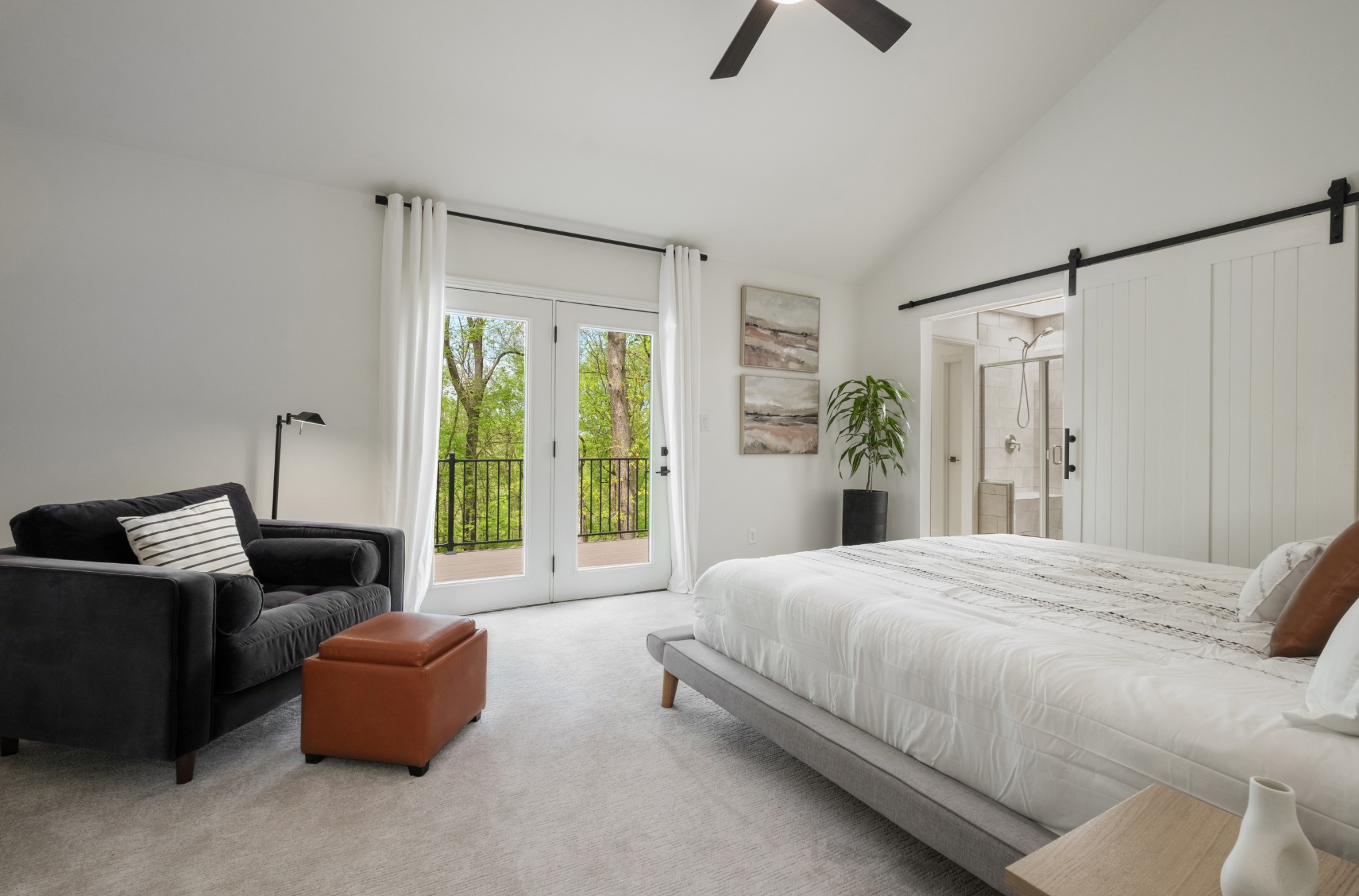 880 High Point Ridge Road Franklin, TN 37069 - Photo 19 of 51 a bedroom with a bed couch and a window