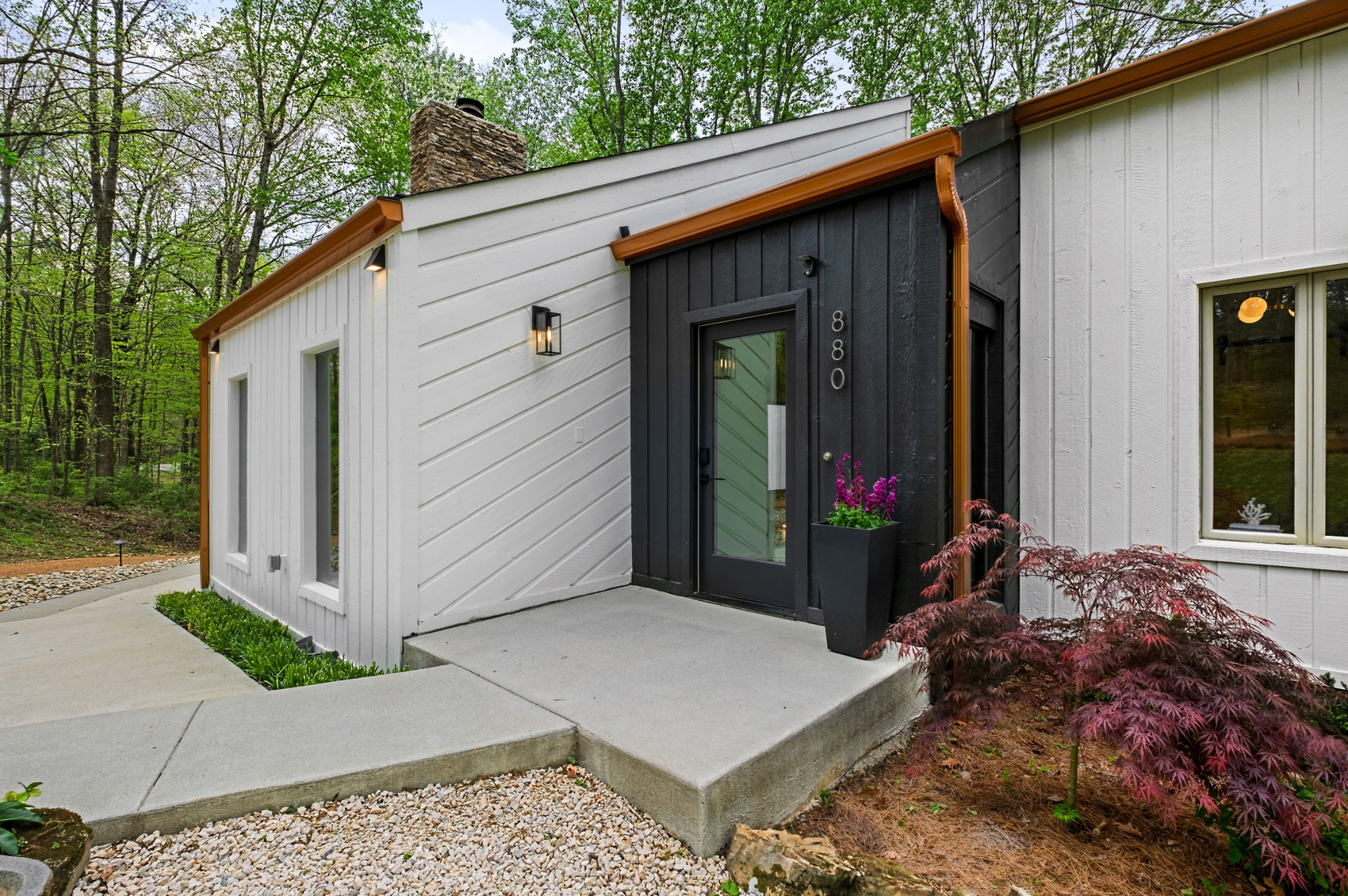 880 High Point Ridge Road Franklin, TN 37069 - Photo 39 of 51 a front view of a house with shower