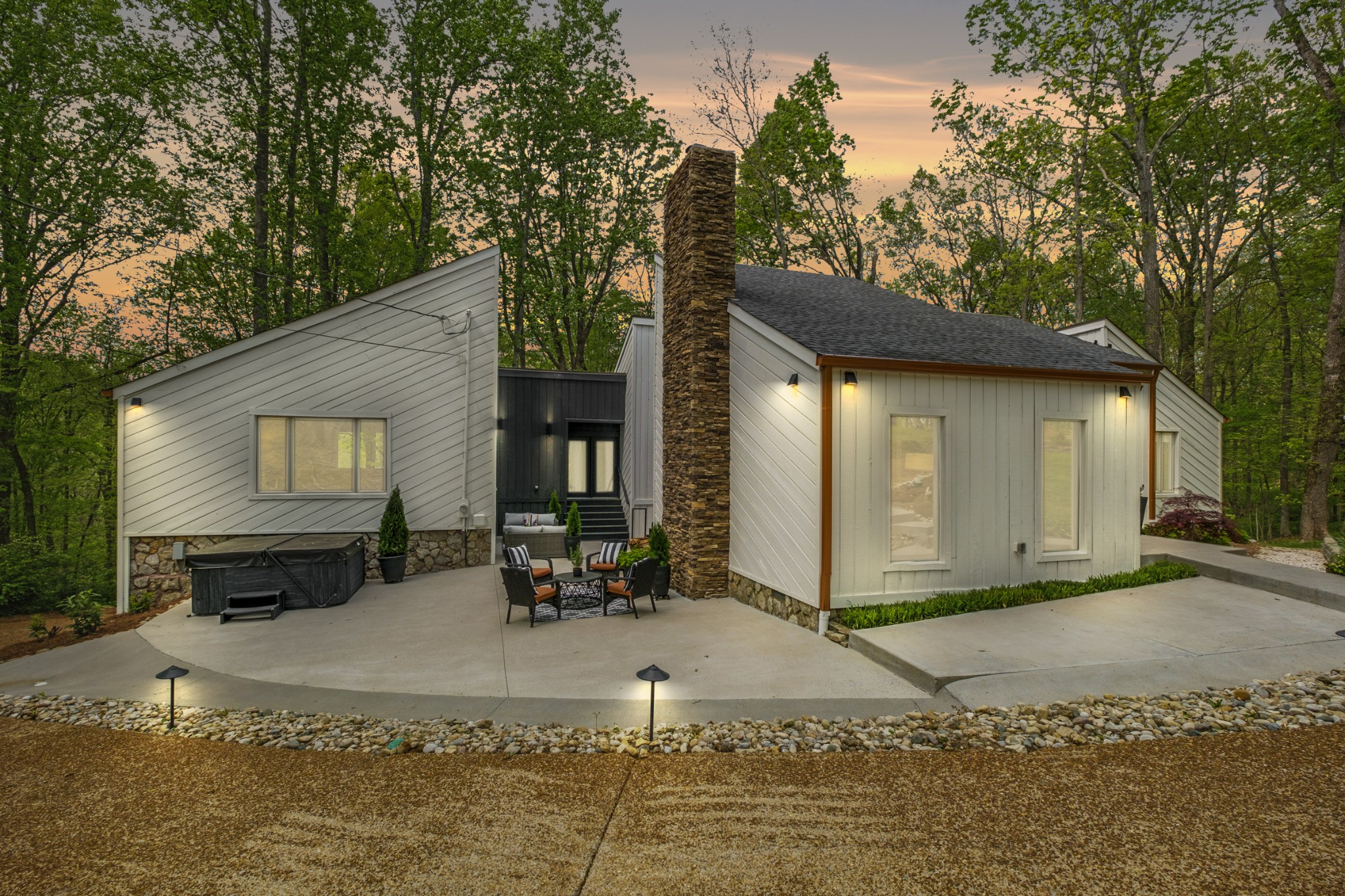 880 High Point Ridge Road Franklin, TN 37069 - Photo 50 of 51 a view of a house with a patio