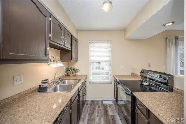 $200,000 | 1318 Summergate Parkway, St. Charles, MO 63303