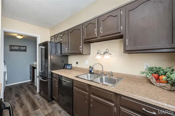 $200,000 | 1318 Summergate Parkway, St. Charles, MO 63303