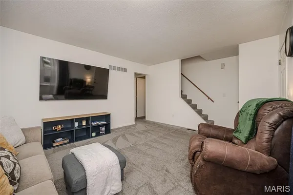 $200,000 | 1318 Summergate Parkway, St. Charles, MO 63303