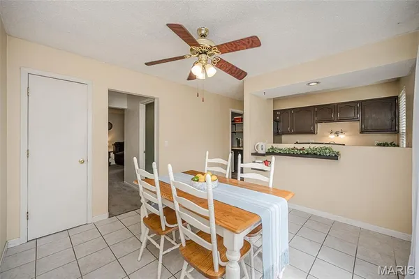 $200,000 | 1318 Summergate Parkway, St. Charles, MO 63303