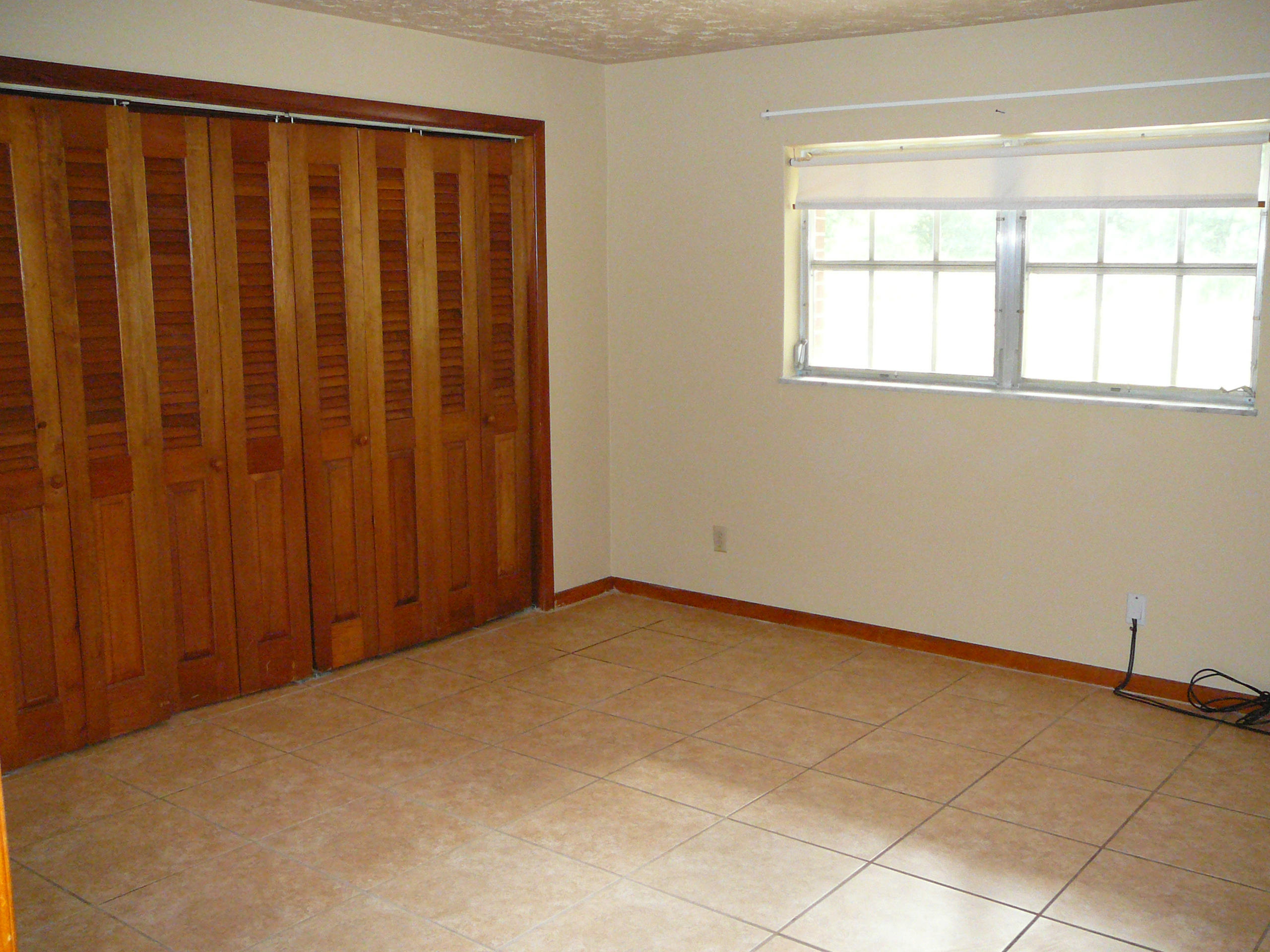 800 Hartman Road Fort Pierce, FL 34947 - Photo 13 of 58 P1050900
