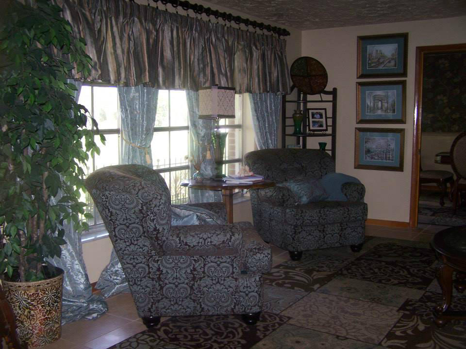 800 Hartman Road Fort Pierce, FL 34947 - Photo 29 of 58 formallivingroom2