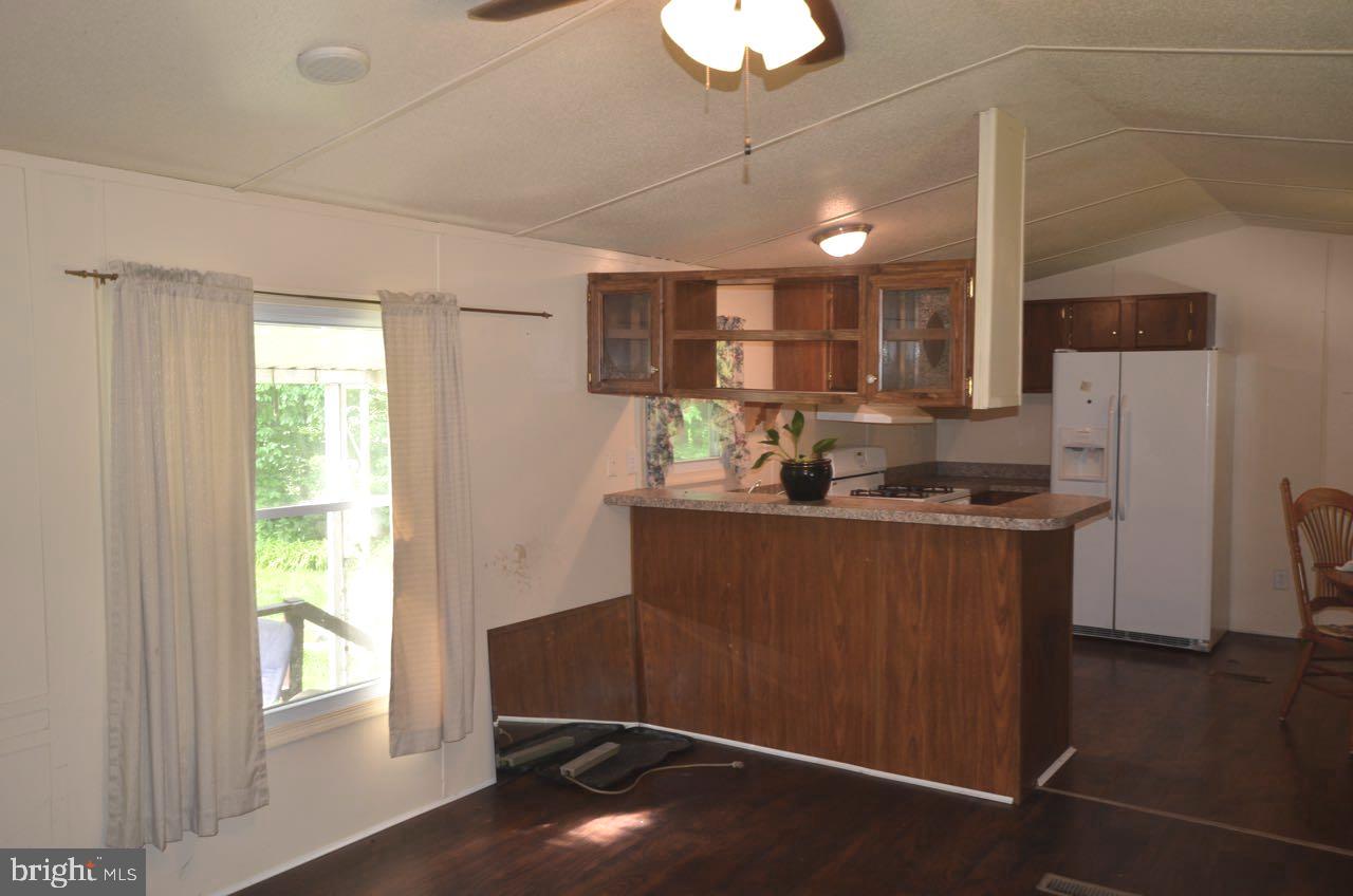 385 East Butter Road York, PA 17404 - Photo 19 of 31