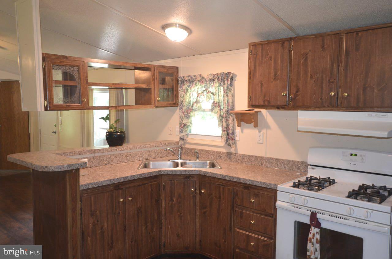 385 East Butter Road York, PA 17404 - Photo 21 of 31
