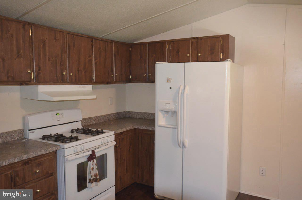 385 East Butter Road York, PA 17404 - Photo 23 of 31