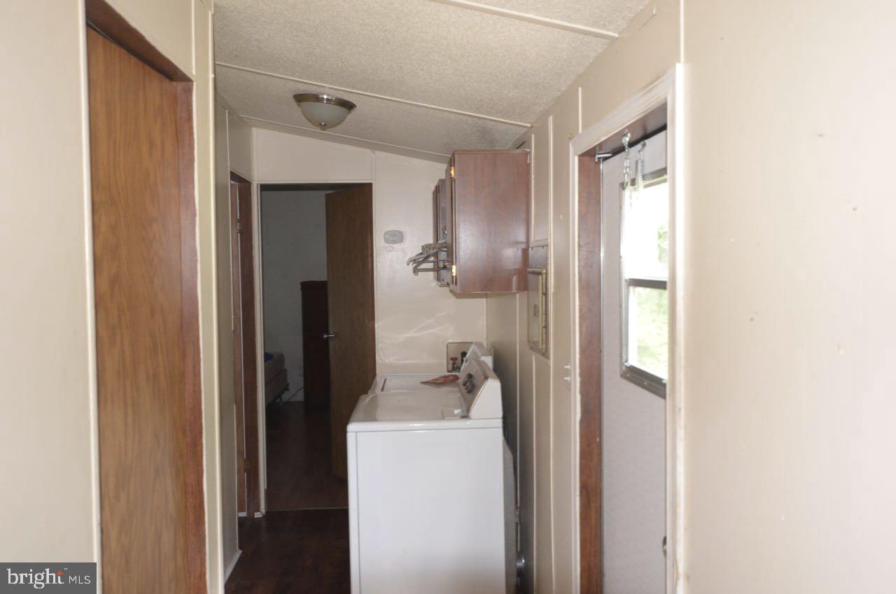 385 East Butter Road York, PA 17404 - Photo 26 of 31