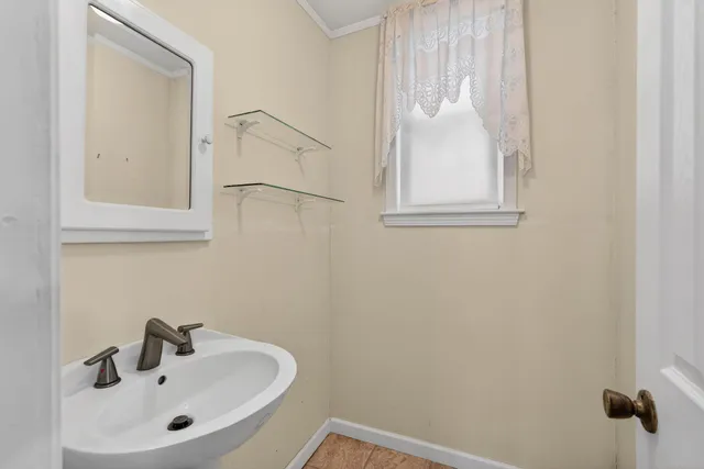 $169,000 | 109 Penobscot Street, Rumford, ME 04276