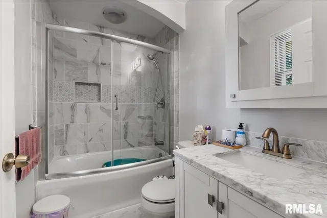 $145,000 | 412 East Broadway Street, Virginia, IL 62691