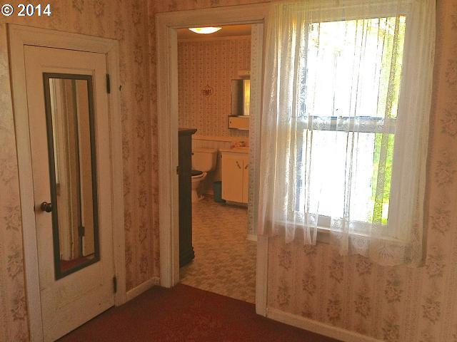 9535 South Heinz Road Canby, OR 97013 - Photo 10 of 14