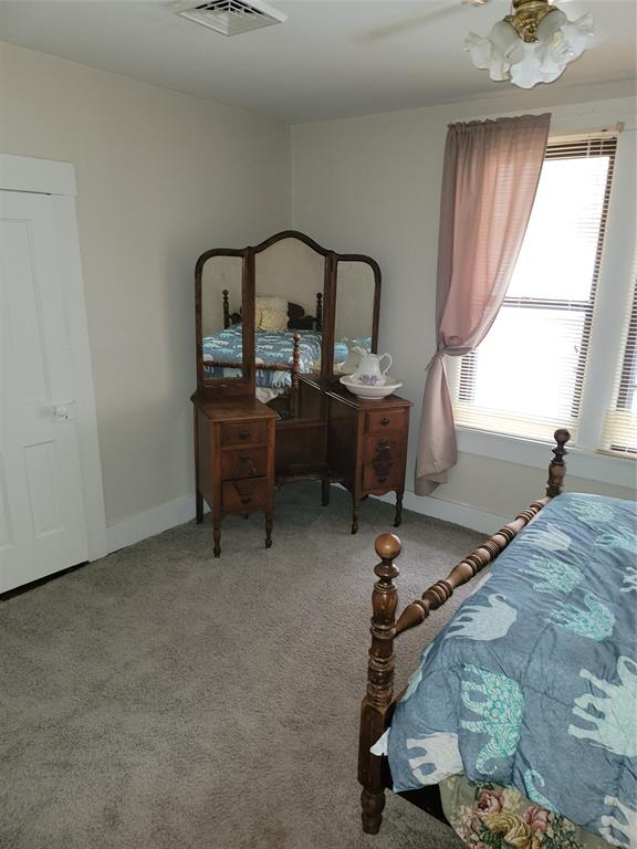 615 Washington Street Covington, IN 47932 - Photo 19 of 27