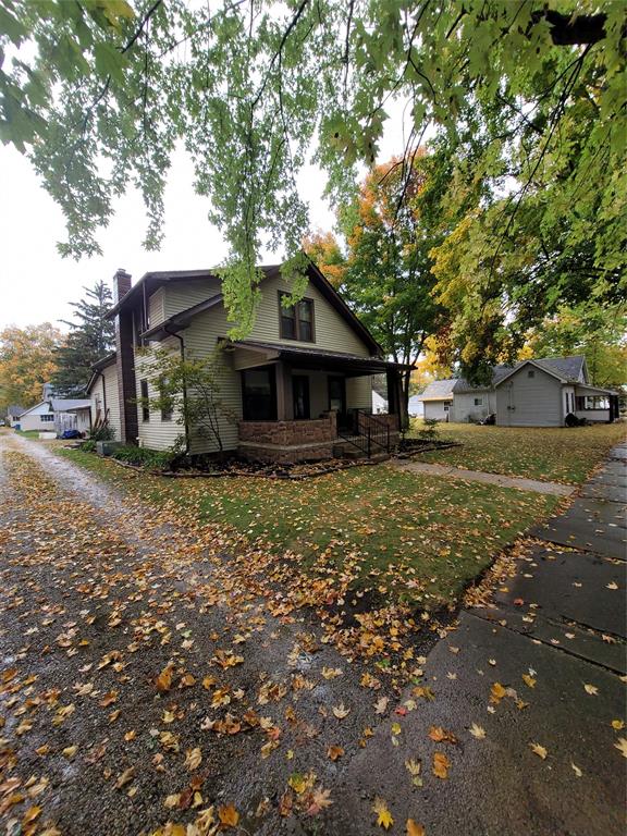 615 Washington Street Covington, IN 47932 - Photo 3 of 27