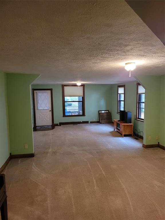 615 Washington Street Covington, IN 47932 - Photo 9 of 27