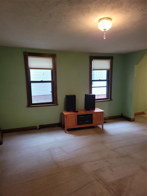 615 Washington Street Covington, IN 47932 - Photo 10 of 27