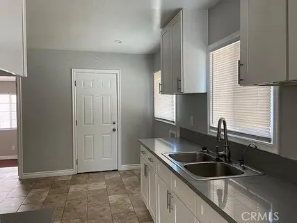 $849,000 | 431 West 78th Street, Los Angeles, CA 90003