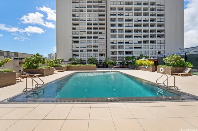 $399,000 | 1717 Mott Smith Drive, Unit 2212, Honolulu, HI 96822