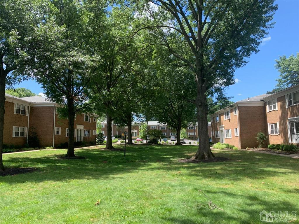 160 Evergreen Road, Unit 14A Edison, NJ 08837 - Photo 2 of 21