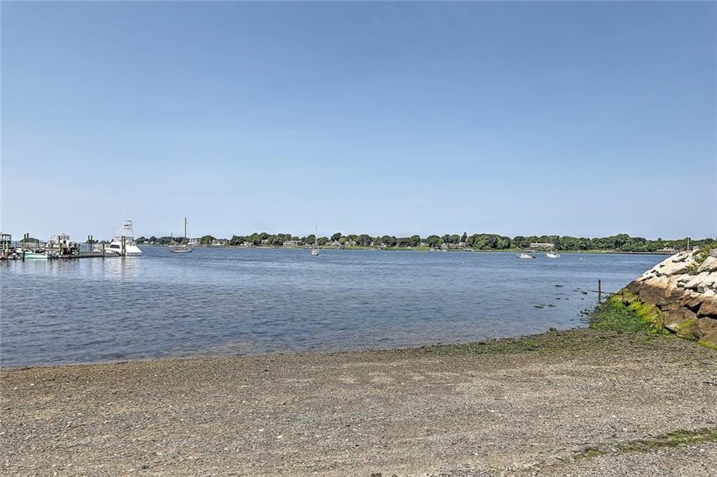 101 Water Street Warren, RI 02885 - Photo 16 of 19