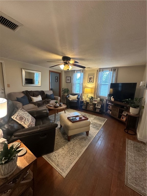 101 Water Street Warren, RI 02885 - Photo 6 of 19