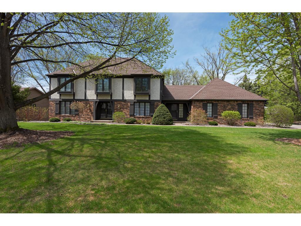 14554 Durham Road Minnetonka, MN 55345 - Photo 1 of 24 Gallery Image 1