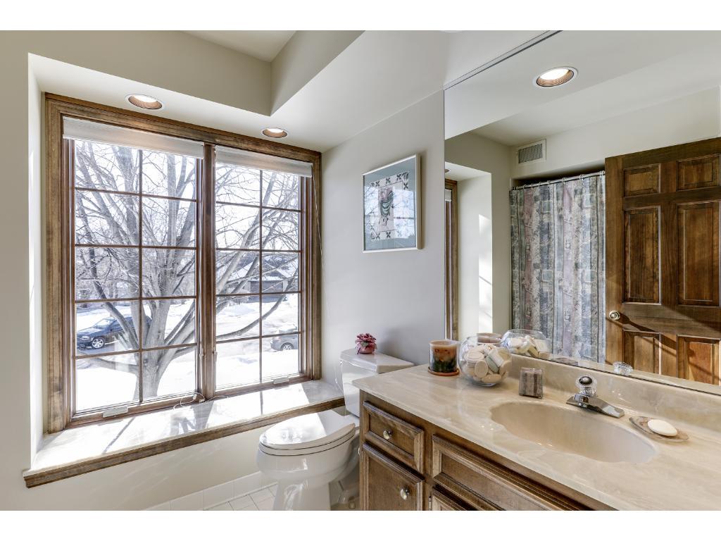 14554 Durham Road Minnetonka, MN 55345 - Photo 16 of 24 Gallery Image 16