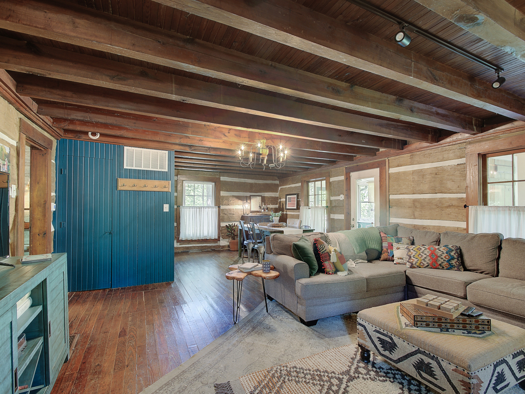 1153 Helmsburg Road Nashville, IN 47448 - Photo 15 of 45 Gallery Image 15
