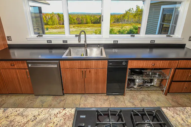 $774,000 | 380 Hio Ridge Road, Bridgton, ME 04009