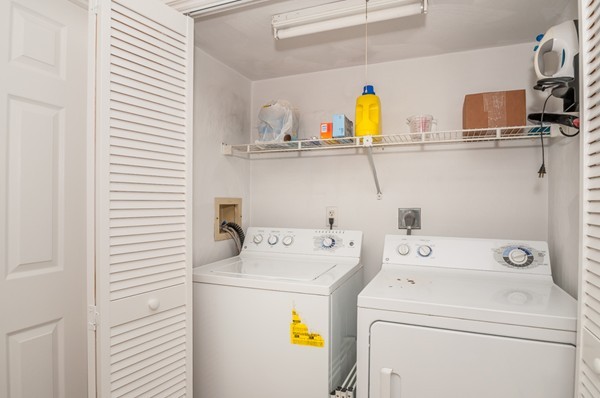 5 Maple Street, Unit 5 Reading, MA 01867 - Photo 13 of 24 Gallery Image 13
