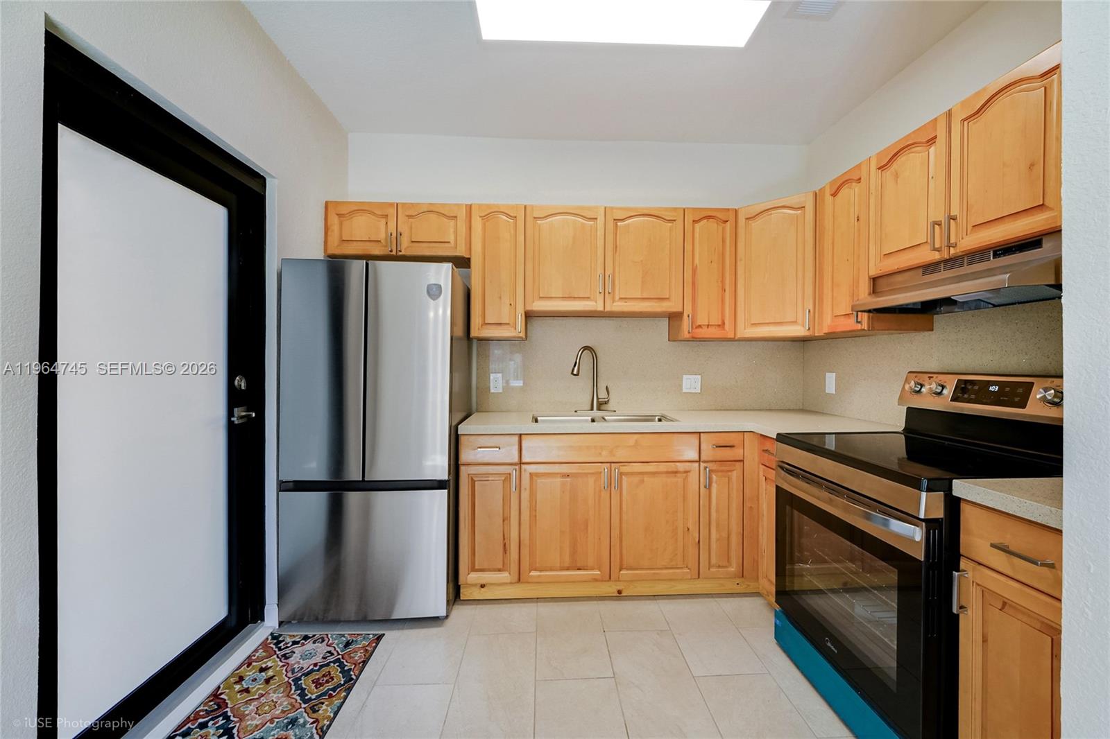 1139 Northwest 37th Street Miami, FL 33127 - Photo 11 of 27