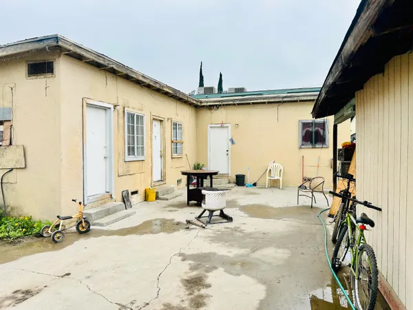 $250,000 | 12465 Amethyst Avenue, Cutler, CA 93615