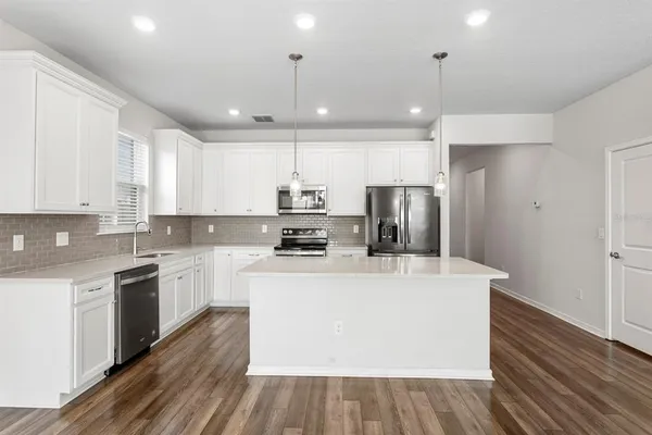 $430,000 | 788 Parsons Mooring Court, Seffner, FL 33584