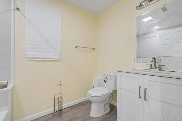 $2,250 | 61 Carson Avenue, Newburgh, NY 12550