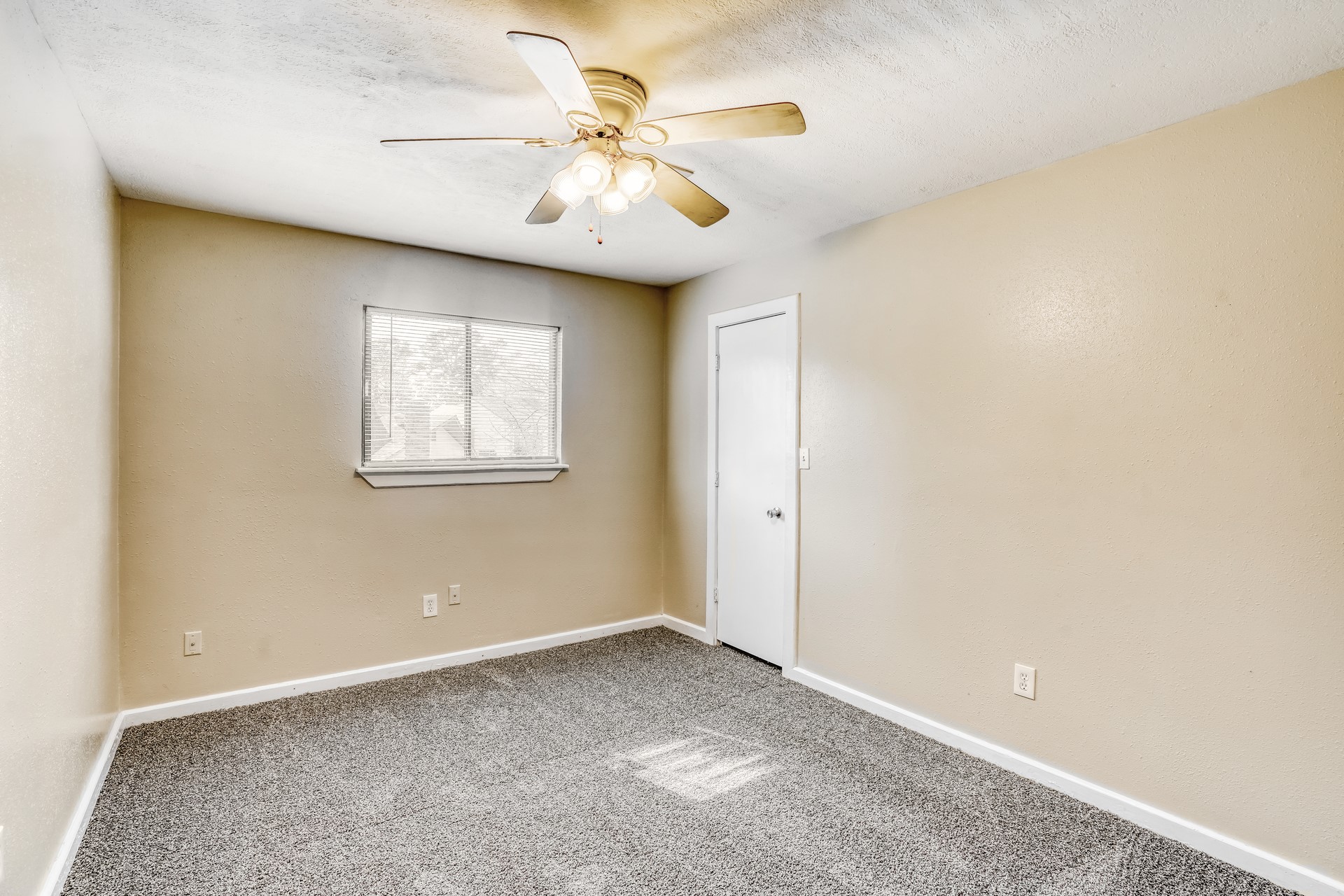 17828 Cluster Court Spring, TX 77379 - Photo 12 of 15