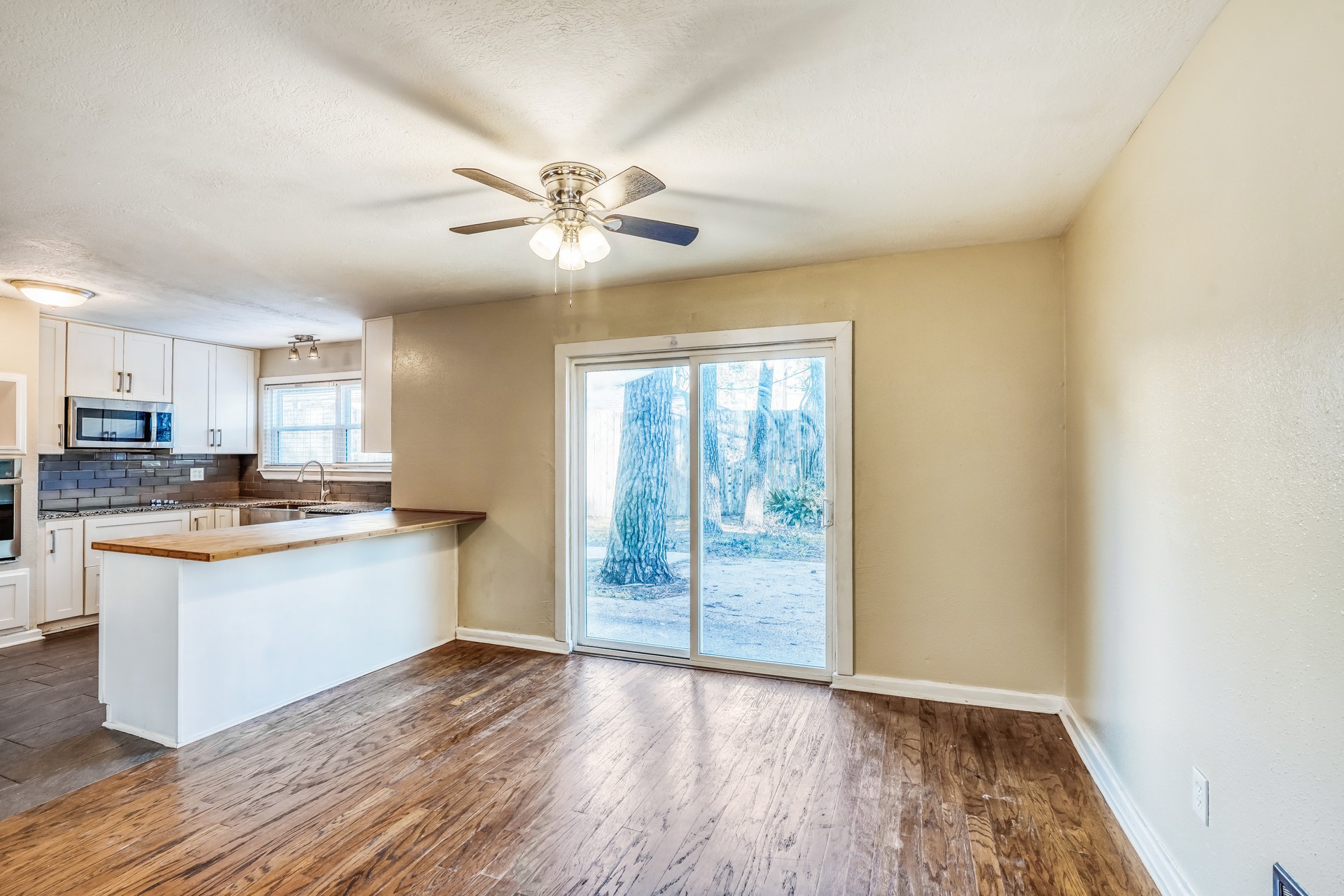 17828 Cluster Court Spring, TX 77379 - Photo 6 of 15