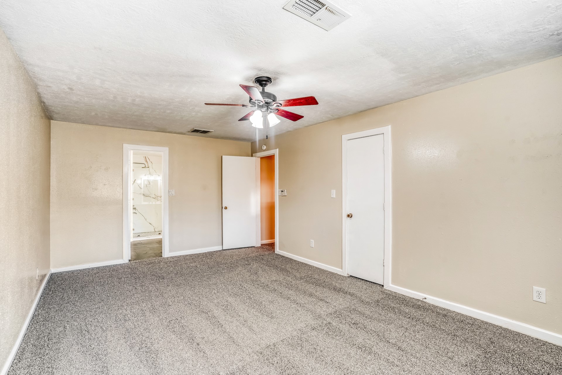 17828 Cluster Court Spring, TX 77379 - Photo 9 of 15