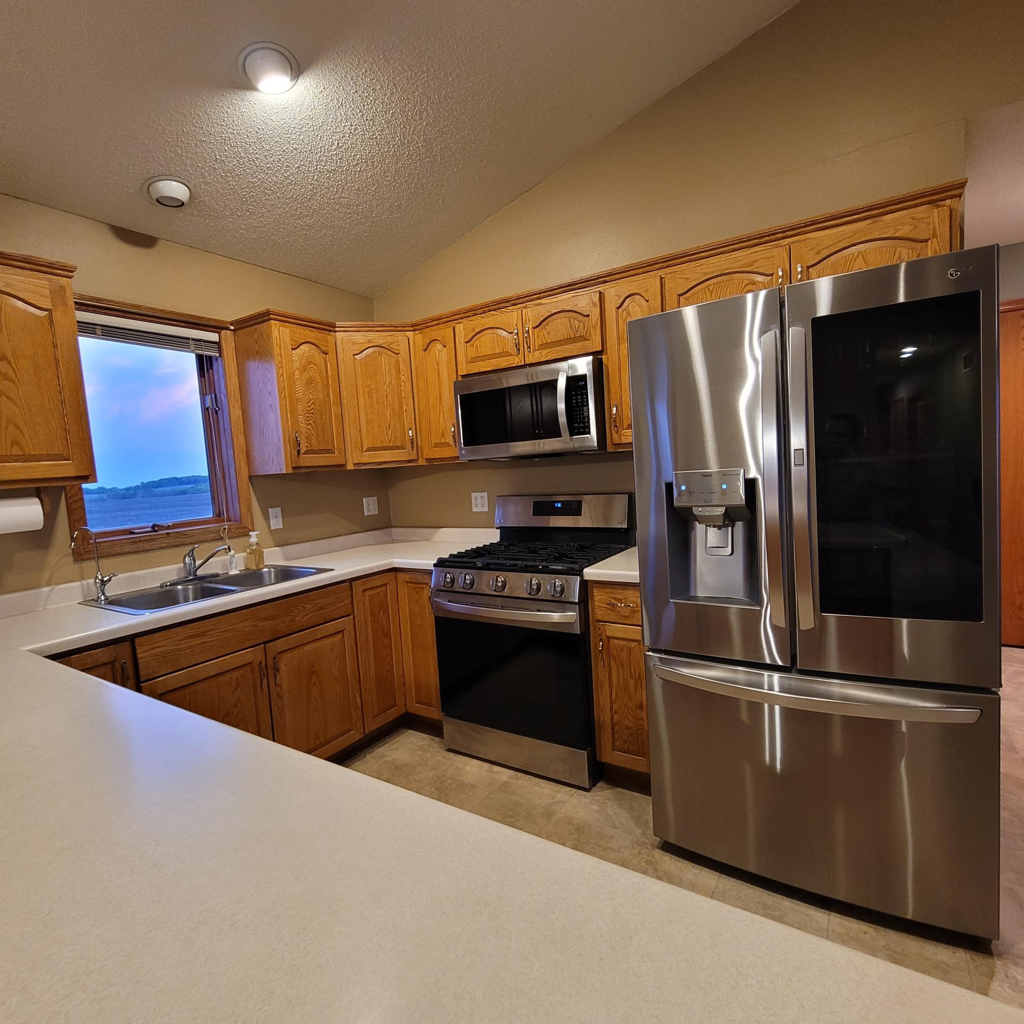 11904 Dodd Road Kilkenny, MN 56052 - Photo 12 of 34