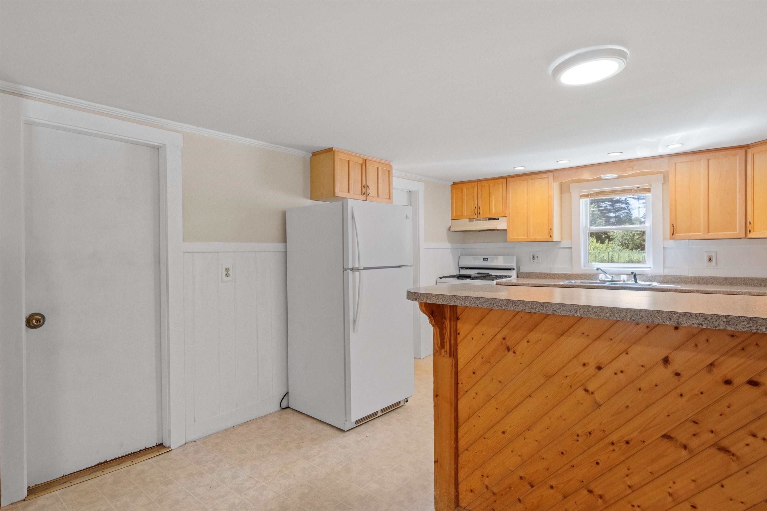 36 Lark Street Franklin, NH 03235 - Photo 21 of 56